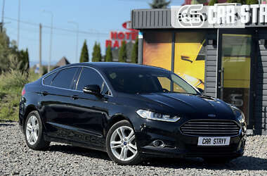 Седан Ford Mondeo 2015 в Стрые