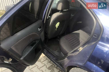 Лифтбек Ford Mondeo 2001 в Черновцах