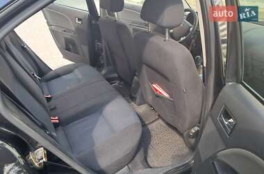 Лифтбек Ford Mondeo 2006 в 