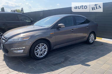 Лифтбек Ford Mondeo 2013 в Киеве