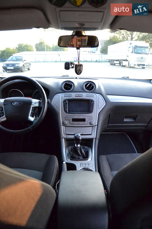 Универсал Ford Mondeo 2009 в Нововолынске