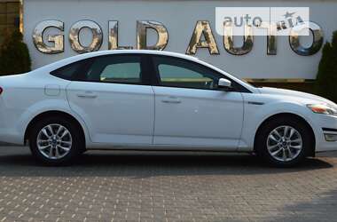 Седан Ford Mondeo 2011 в Одесі