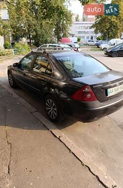 Седан Ford Mondeo 2004 в Києві