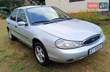 Седан Ford Mondeo 1998 в 