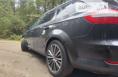 Універсал Ford Mondeo 2010 в Шепетівці