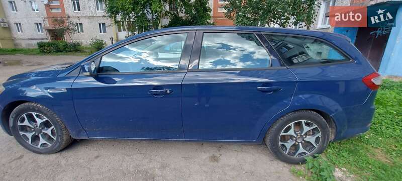 Универсал Ford Mondeo 2011 в Калуше