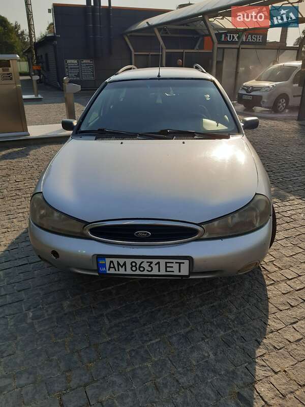 Універсал Ford Mondeo 1998 в Житомирі