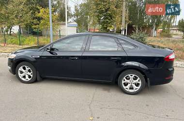 Седан Ford Mondeo 2011 в 