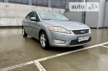 Седан Ford Mondeo 2010 в Киеве