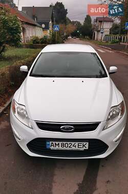 Седан Ford Mondeo 2012 в Житомирі