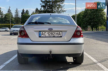 Лифтбек Ford Mondeo 2001 в Луцке