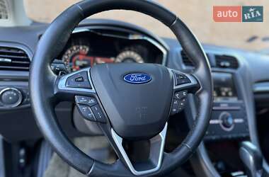 Седан Ford Mondeo 2016 в Одесі