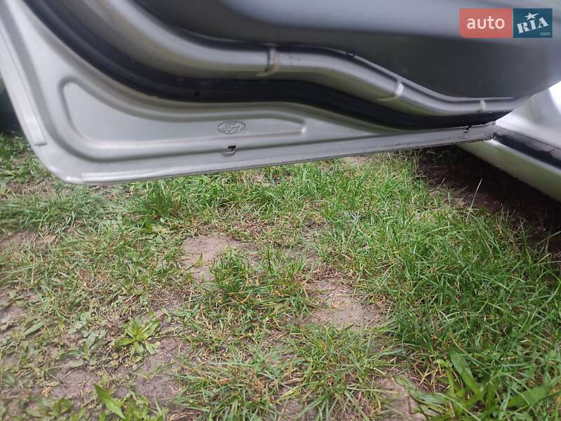 Универсал Ford Mondeo 2009 в Богуславе фото 15 Универсал Ford Mondeo 2009 в Богуславе