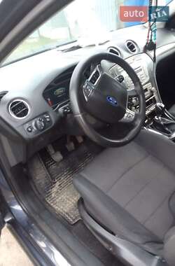 Лифтбек Ford Mondeo 2009 в 