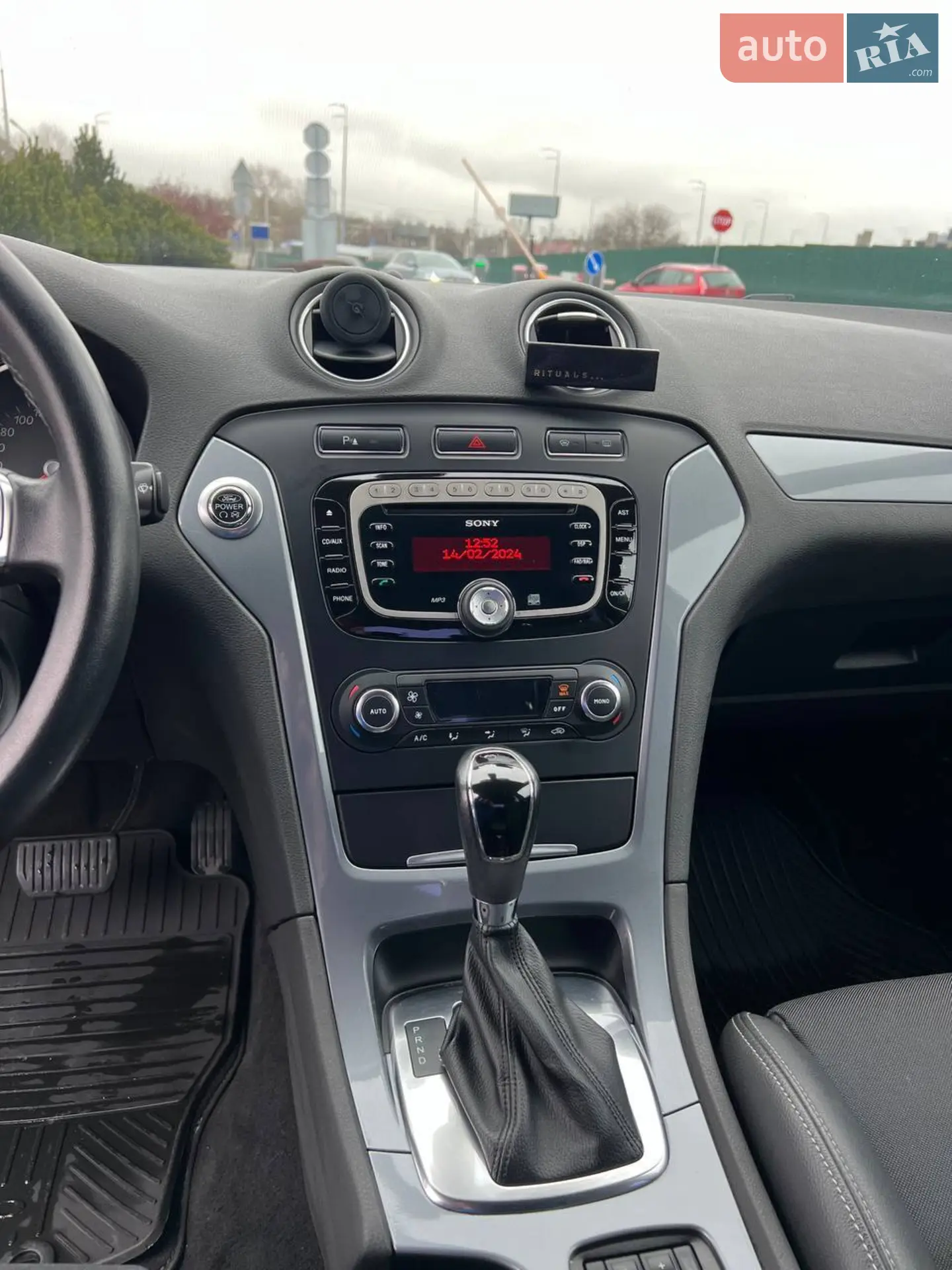 2013 Ford Mondeo - мініатюра 25