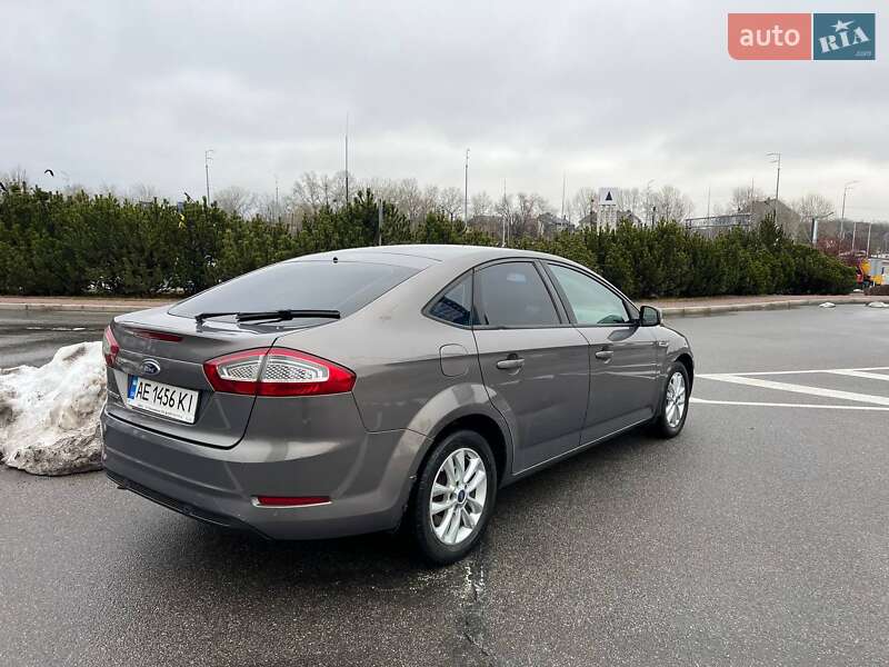 Лифтбек Ford Mondeo 2013 в Киеве