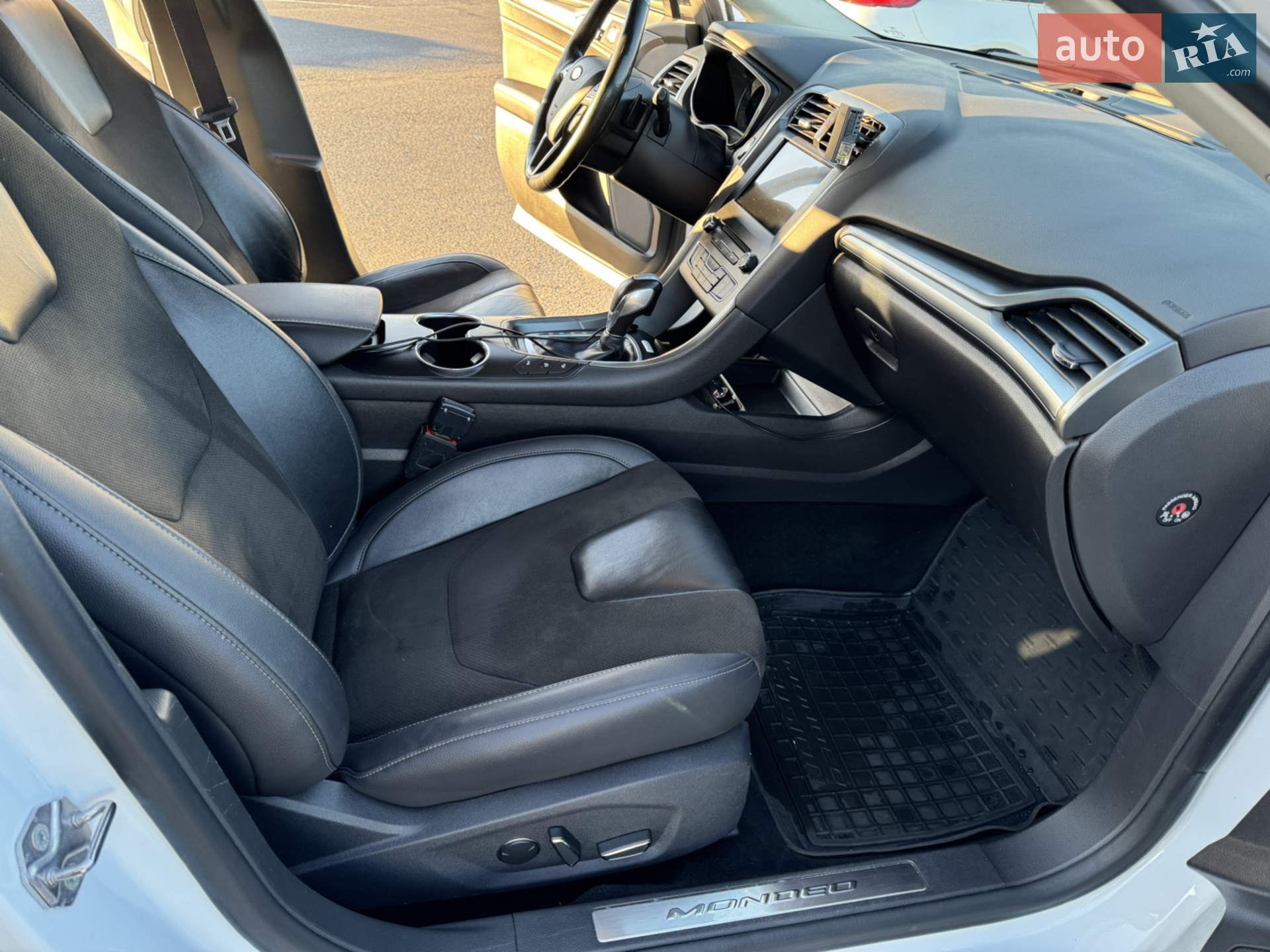 2018 Ford Mondeo - мініатюра 16