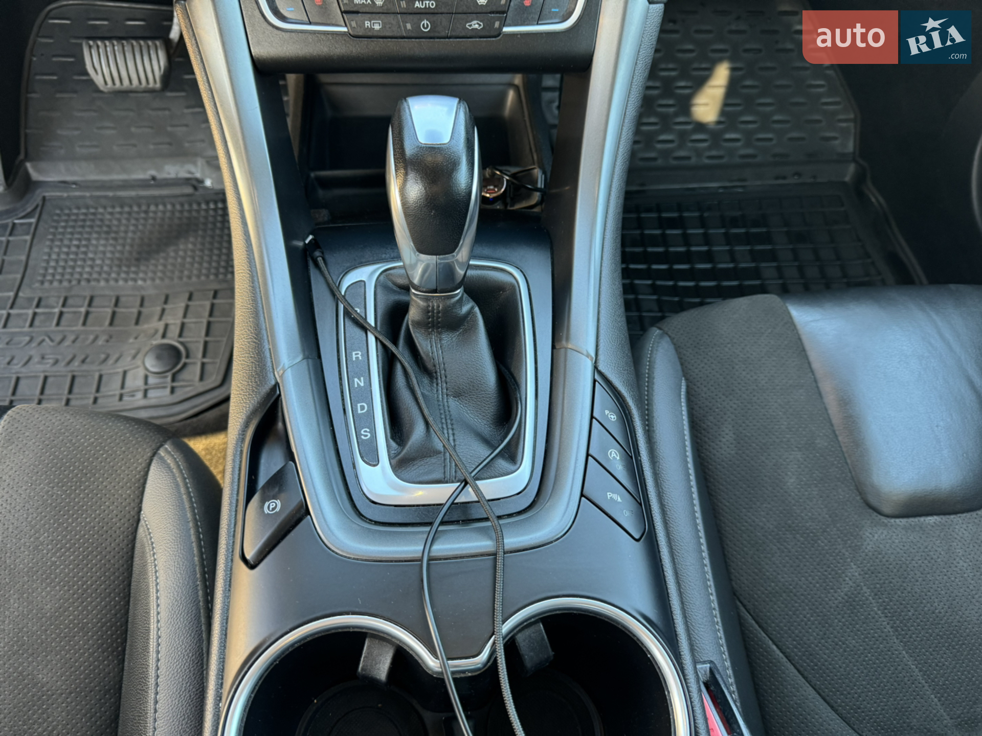 2018 Ford Mondeo - мініатюра 19