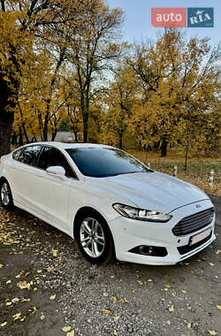 Седан Ford Mondeo 2015 в Павлограде