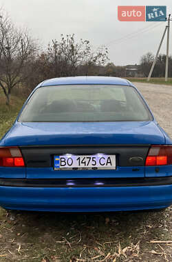 Седан Ford Mondeo 1993 в Чорткове