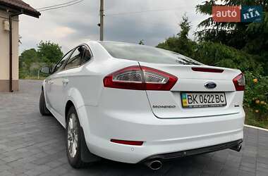 Седан Ford Mondeo 2011 в Рівному