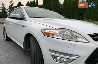 Седан Ford Mondeo 2011 в Рівному