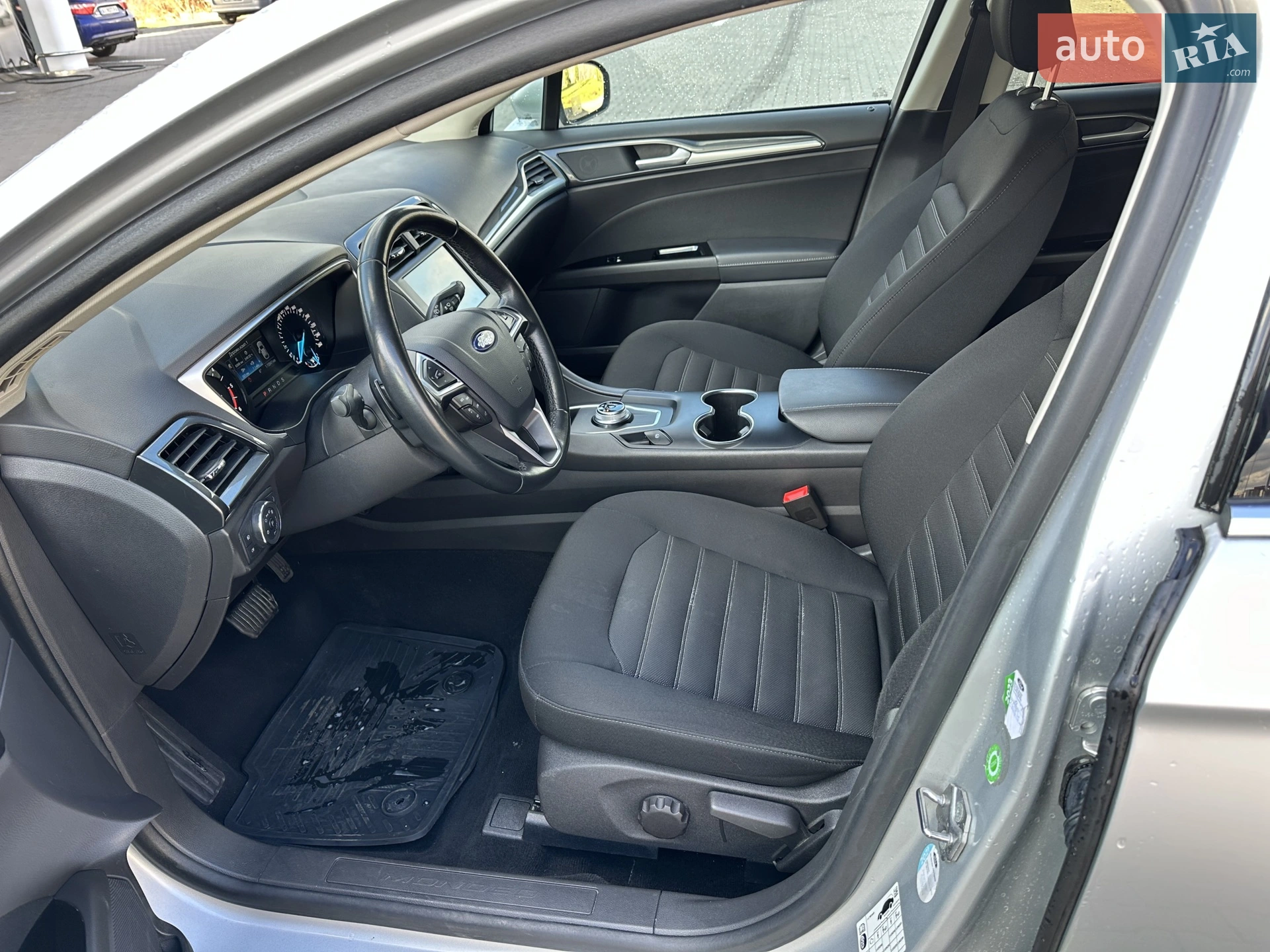 2019 Ford Mondeo - мініатюра 18