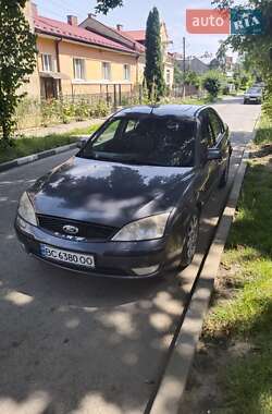 Лифтбек Ford Mondeo 2002 в Умани