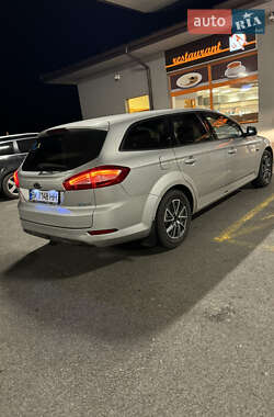 Универсал Ford Mondeo 2011 в Стрые