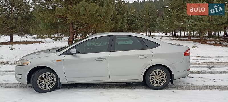 Седан Ford Mondeo 2007 в Макарові
