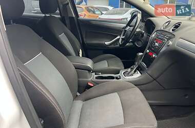 Седан Ford Mondeo 2012 в Одесі