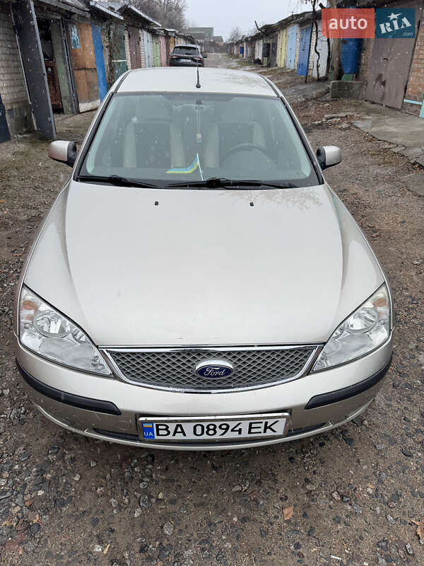 Седан Ford Mondeo 2004 в Кропивницком