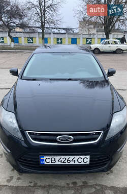 Седан Ford Mondeo 2010 в Варві