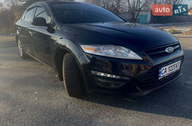 Седан Ford Mondeo 2012 в Шполе