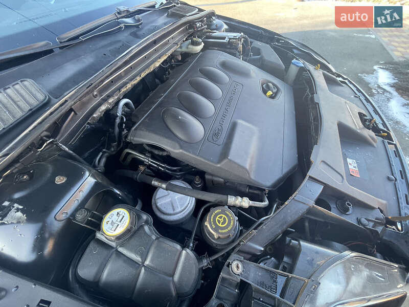 Седан Ford Mondeo 2012 в Шполе