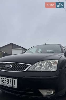 Ліфтбек Ford Mondeo 2004 в Кам'янець-Подільському