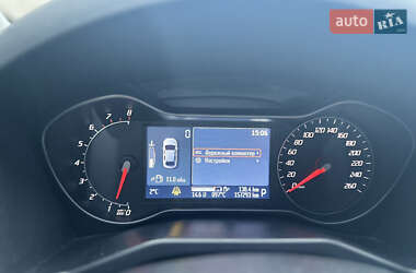 Седан Ford Mondeo 2012 в 