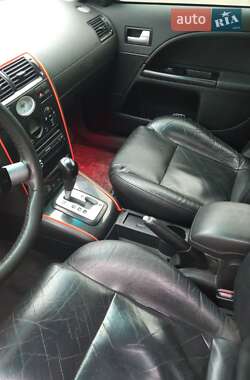 Седан Ford Mondeo 2002 в 