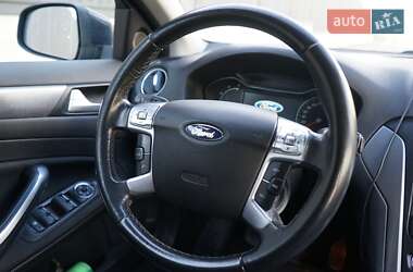 Універсал Ford Mondeo 2014 в Луцьку