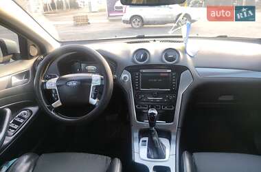 Универсал Ford Mondeo 2011 в 
