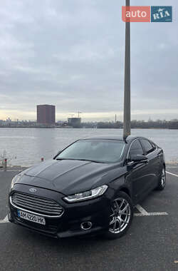 Седан Ford Mondeo 2016 в 