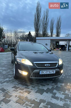 Седан Ford Mondeo 2010 в Львові