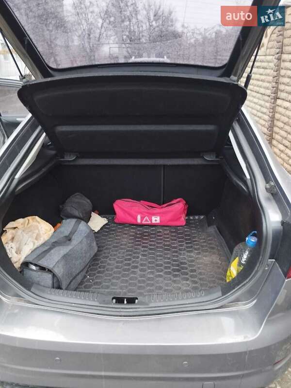 Лифтбек Ford Mondeo 2012 в Кривом Роге