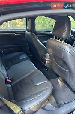 Лифтбек Ford Mondeo 2017 в 