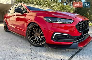 Лифтбек Ford Mondeo 2017 в 