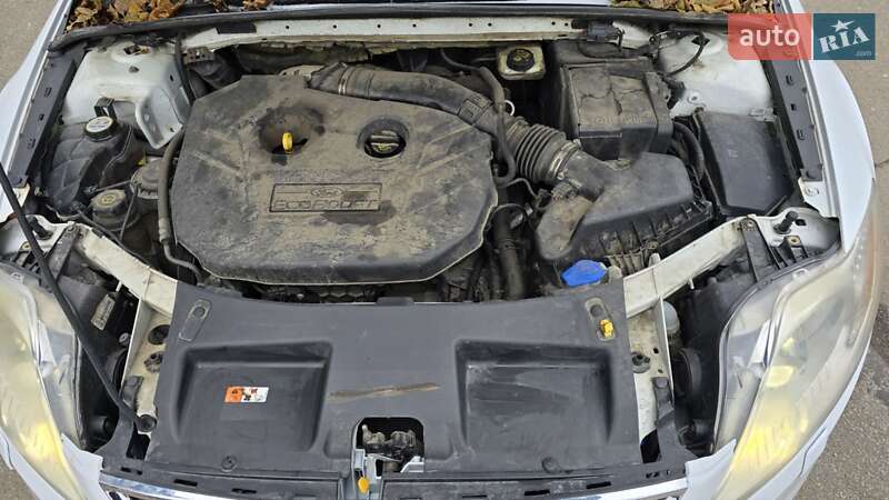 Седан Ford Mondeo 2012 в Умани