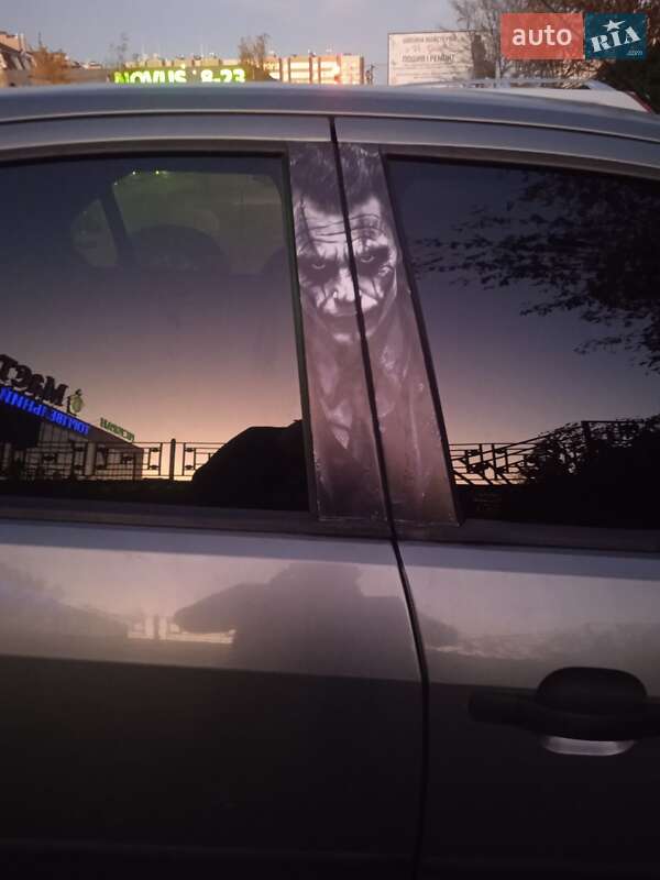 Лифтбек Ford Mondeo 2001 в Киеве