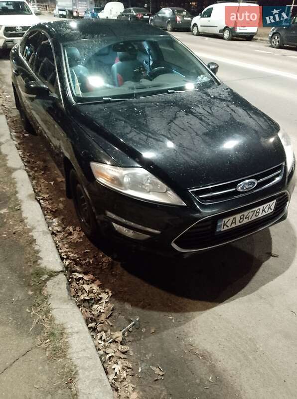 Седан Ford Mondeo 2010 в Киеве