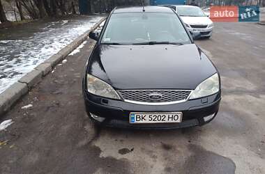 Ліфтбек Ford Mondeo 2005 в Рівному