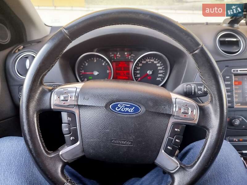 Универсал Ford Mondeo 2011 в Киеве